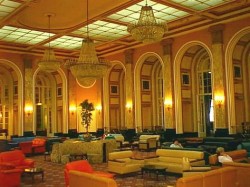 p24207-Liverpool-The_Adelphi_Lounge